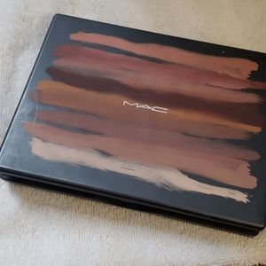 MAC Art library Nude Model